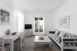 Caja de seguridad en la habitación, escritorio y wifi gratis