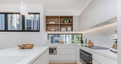 Lakefront Luxury Villa – Steps to Beach, Pet-Friendly