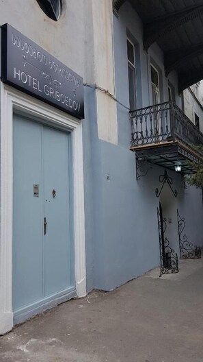 Exterior