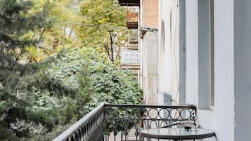 Basic Double Room, 1 King Bed, Balcony | Terrace/patio