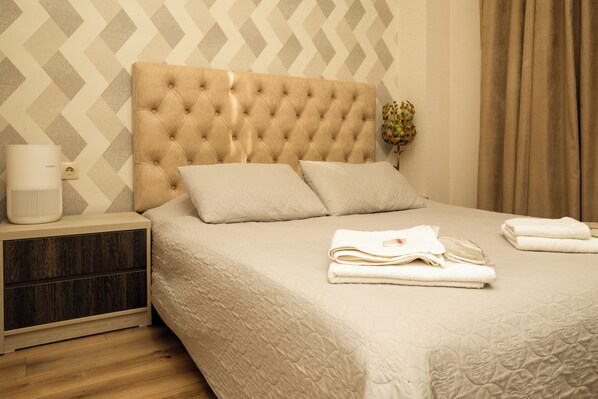 Basic Double Room, Courtyard View