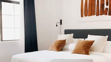 1 Schlafzimmer, Schreibtisch, BĂŒgeleisen/BĂŒgelbrett, Reisekinderbett