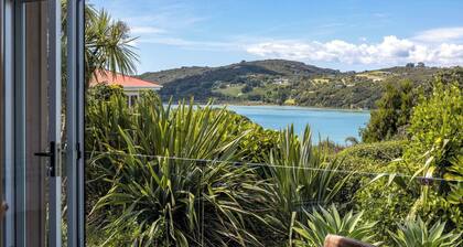Waiheke Oasis – Pet Friendly!