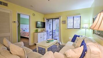 Apartment (2 Bedrooms) | Front of property