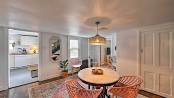 Cottage (4 Bedrooms) | Interior