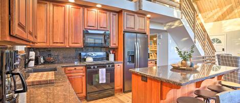 單棟房屋 (5 Bedrooms) | 內部