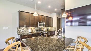 Apartment (3 Bedrooms) | Interior