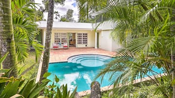 House (2 Bedrooms) | Front of property