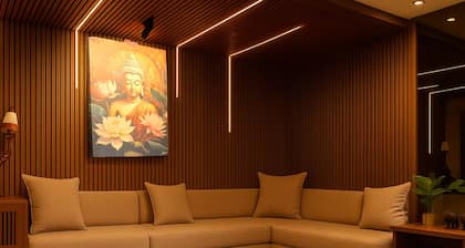 Hotel Maitreya Inn