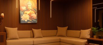 Hotel Maitreya Inn
