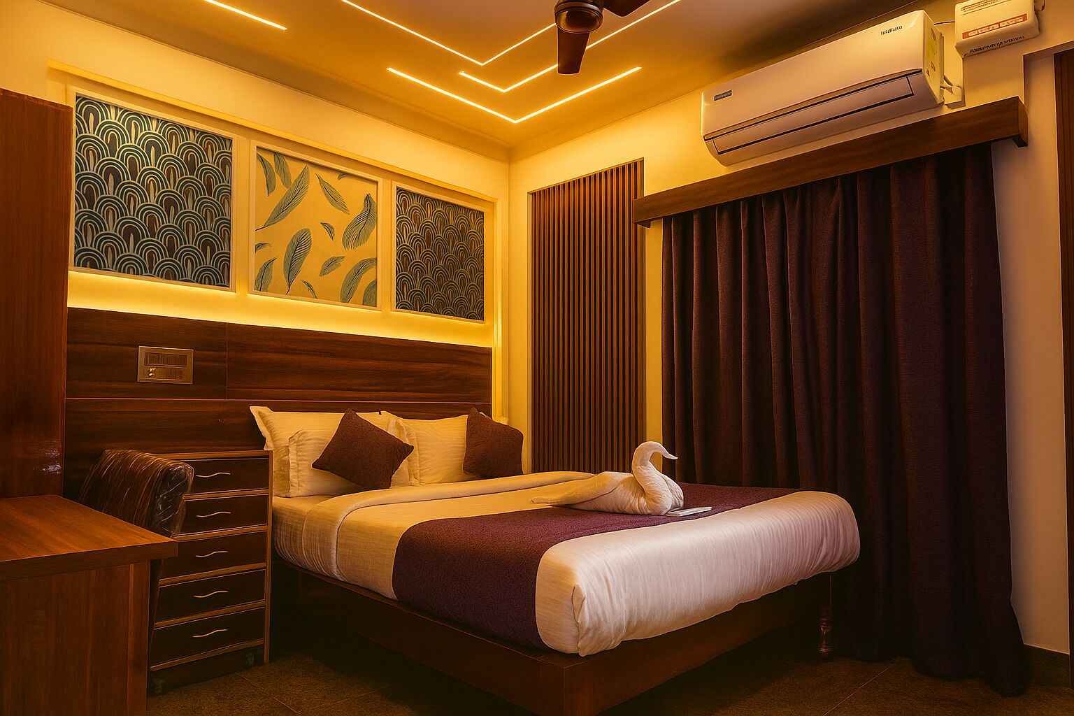 Deluxe Double Room | Desk, laptop workspace, free WiFi