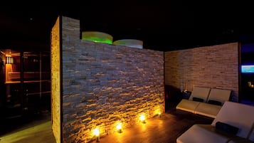 Salas de tratamiento para parejas, sauna y baño de vapor