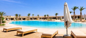 Somabay Beach Cabana - Great Kite Surfing - Luxury Beach Front