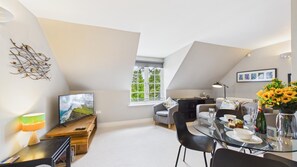 Apartemen (2 Bedrooms) | Denah