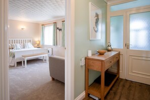 Floor plan - Audreys - 3 Bed Holiday Home - Manorbier (Tenby)