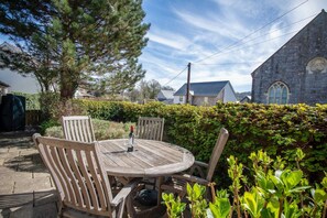 Floor plan - Fern Cottage - 2 Bedroom Cottage - St. Florence (Tenby)