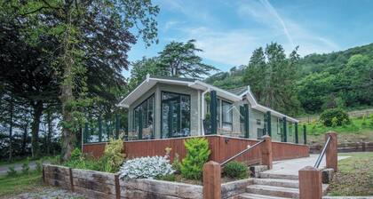 1 Manor Lodge - 3 Bedroom Lodge - Pendine