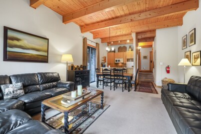 Comfort In The Sierras - Edelweiss 2br - Kirkwood 3 Bedroom Condo