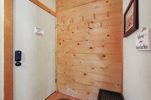 Kondominium, 3 kamar tidur | Interior