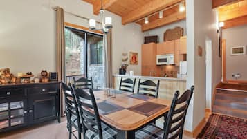 Appartement, 3 slaapkamers | Dineren