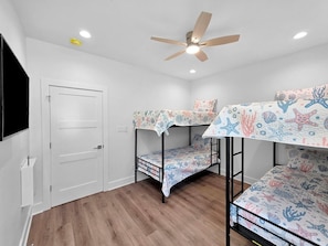 House, 4 Bedrooms