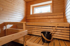 Sauna - Homelike 1BR Apt with Sauna & Balcony at Pyynikki (Tampere)