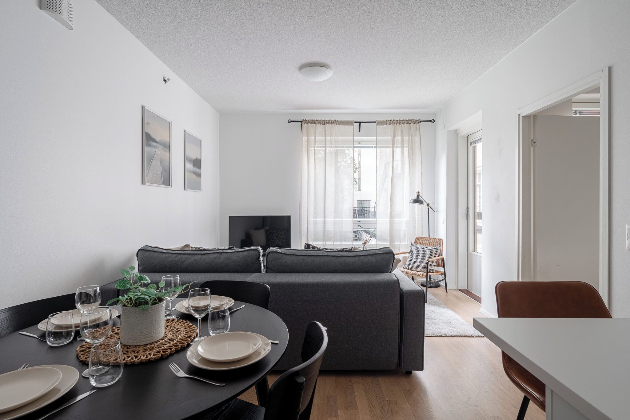 40-inch Smart TV with cable channels