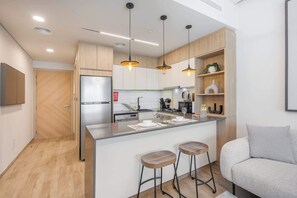 Studio - Exceptional Studio in Rokane G25 Good for 2 (Dubai)