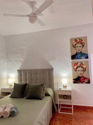 2 bedrooms, iron/ironing board, travel crib, free WiFi