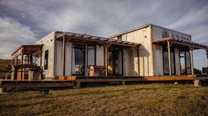 Cabin | Exterior
