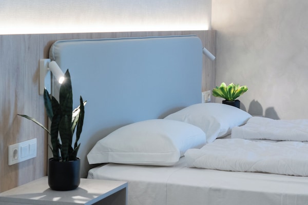 Desk, laptop workspace, iron/ironing board, free WiFi