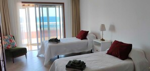 3 dormitorios, tabla de planchar con plancha, wifi y ropa de cama