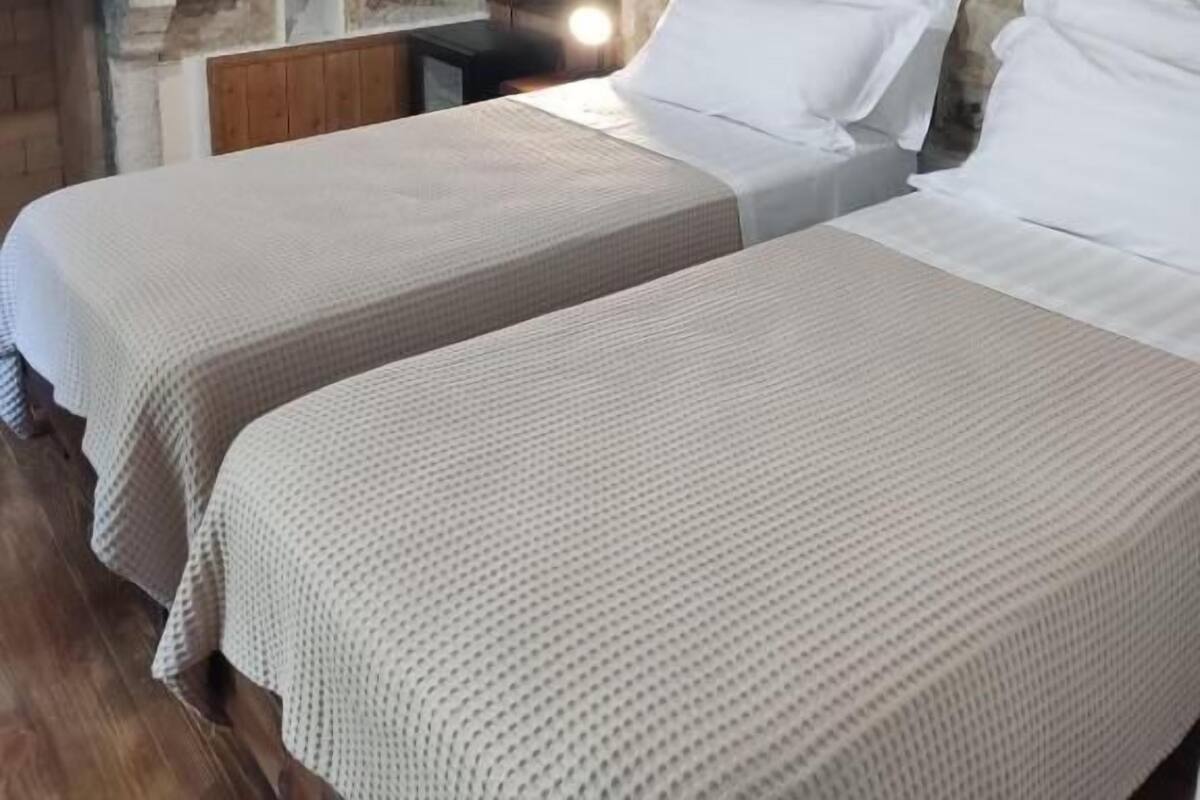Quarto casal ou duplo superior | Wi-Fi de cortesia
