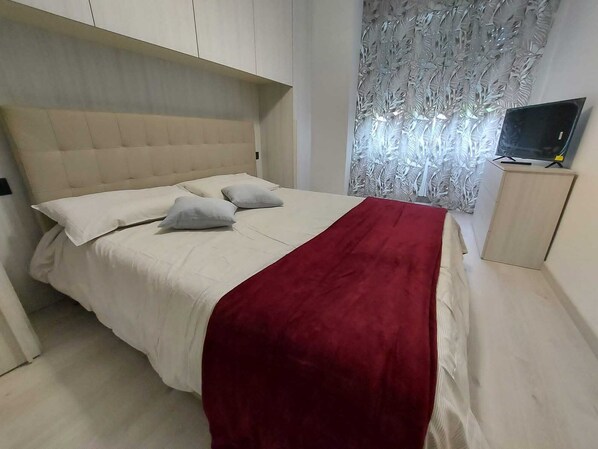 3 chambres, fer et planche à repasser, Wi-Fi, literie fournie