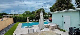 "Delray Drift". Charming 3-bedroom house in Downtown Delray.