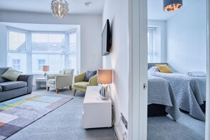 Floor plan - Bay View - 2 Bedroom Apartment - Tenby (Tenby)