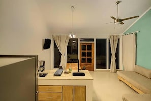 Smart TV, books