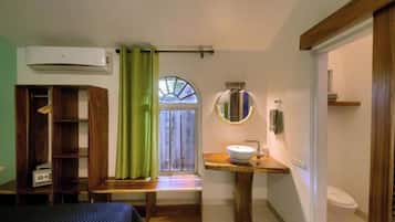 1 chambre, coffres-forts dans les chambres, fer et planche Ă repasser