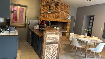 Four, plaque de cuisson, lave-vaisselle