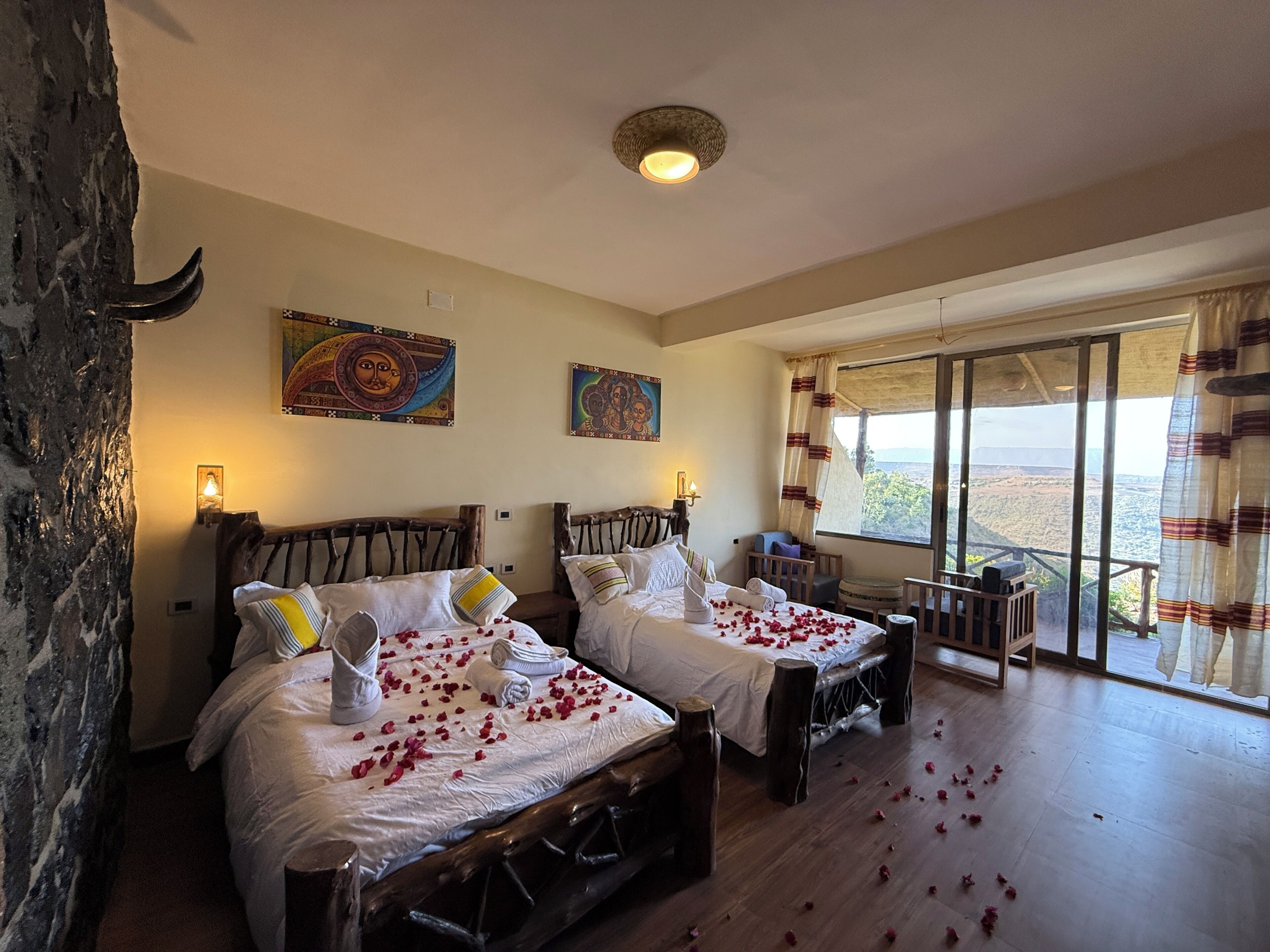 Twin Room, Balcony, Mountain View | Desk, laptop workspace, free WiFi