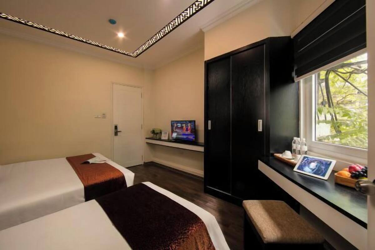 Escriptori, habitacions insonoritzades i wifi gratuïta