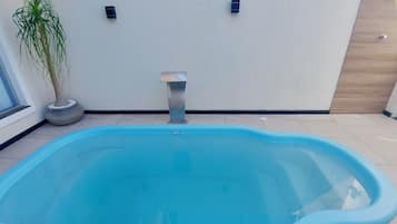 Basic Villa | Pool | Outdoor pool