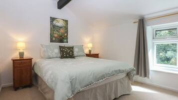 3 quartos, individualmente decorados, individualmente mobiliados