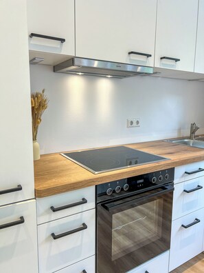 Four, plaque de cuisson, lave-vaisselle