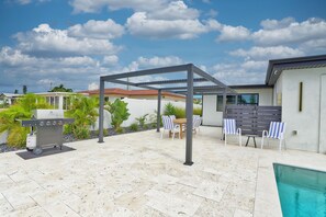 House, Multiple Beds (Parrots Cove) | Pool - Parrots Cove (St. Pete Beach)