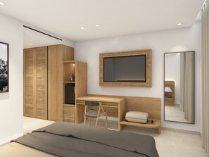 Deluxe Double Room with Plunge Pool | In-room safe, soundproofing, free WiFi, bed sheets