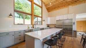 Private kitchen - Gorgeous Lake Retreat w/ Hot Tub & Pool! (McHenry)