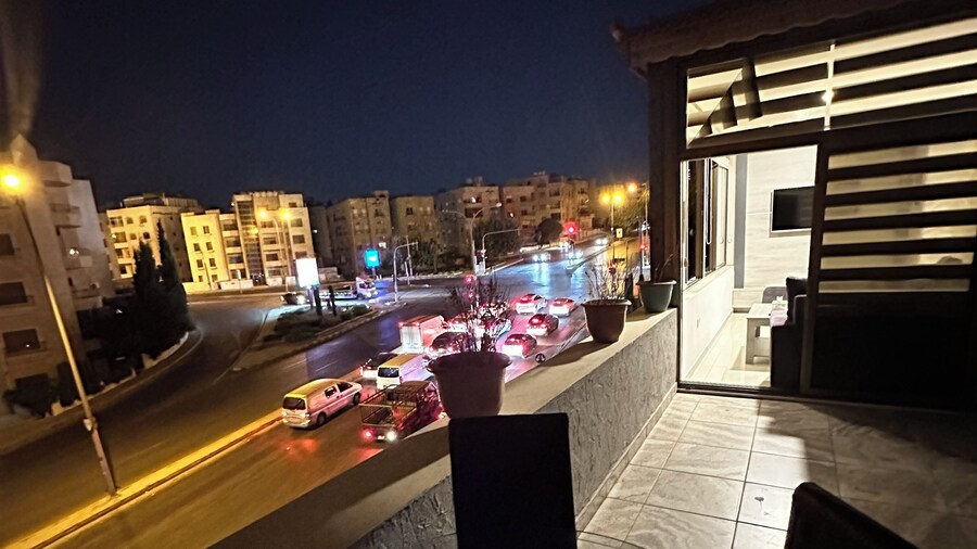 Charming Amman Apartment With Electric Heating & Pool Access