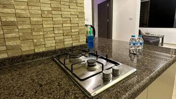 Apartamento, 1 quarto, acessível, para fumantes | Cozinha privada
