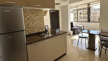 Apartment, 1 Bedroom, Accessible, Smoking | Private kitchen